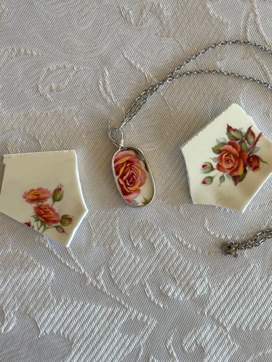 Centennial Rose Oval, Full Bloom, Silver