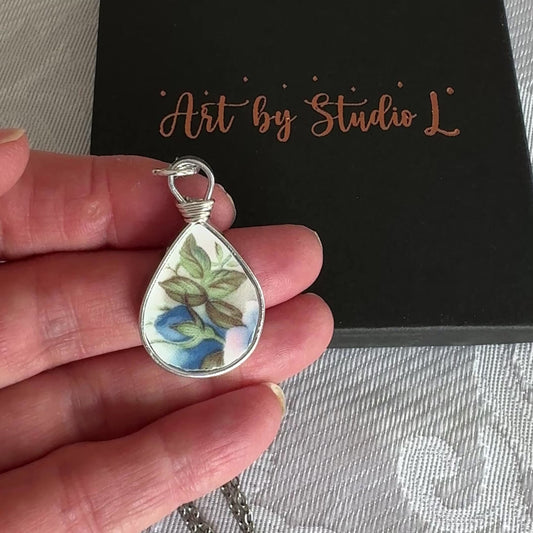 Moonlight Rose Teardrop, The Leaves and the Blue, Silver