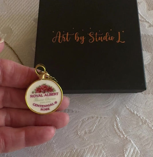 Centennial Rose Round, The Mark of the Maker, Gold